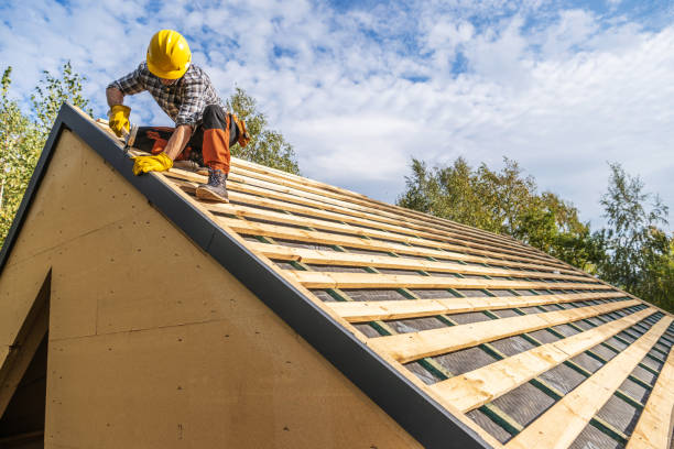 Best Roofing Contractor Near Me  in Edgemont Park, MI